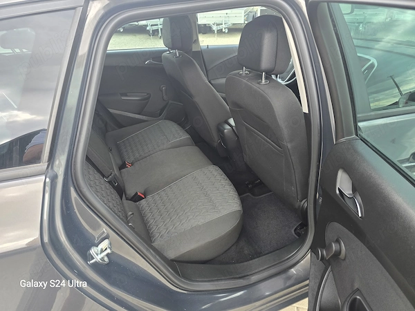 OPEL Astra 2013 — imagine 16