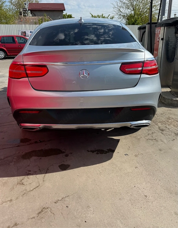 MERCEDES-BENZ GLE 2017 — imagine 3