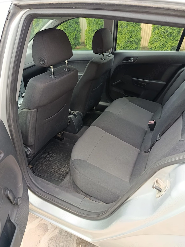 OPEL Astra 2010 — imagine 4