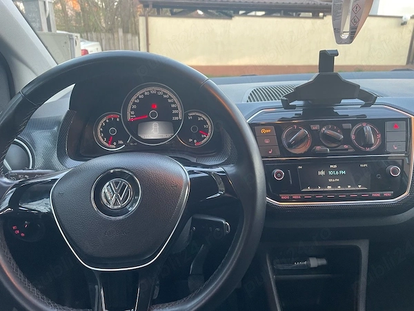 VOLKSWAGEN Up 2018 — imagine 5