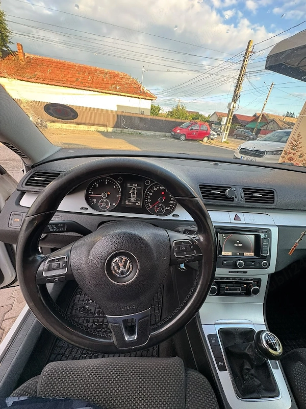 VOLKSWAGEN Passat 2010 — imagine 3