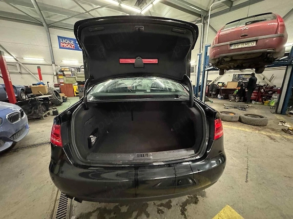 AUDI A4 2010 — imagine 3