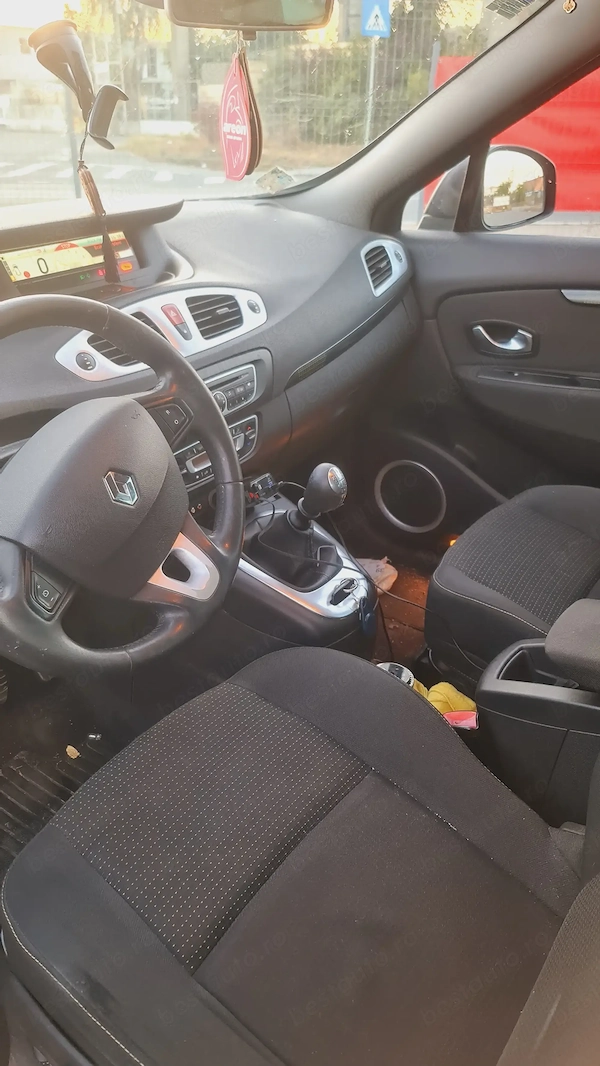 RENAULT Grand Scenic 2010 — imagine 6