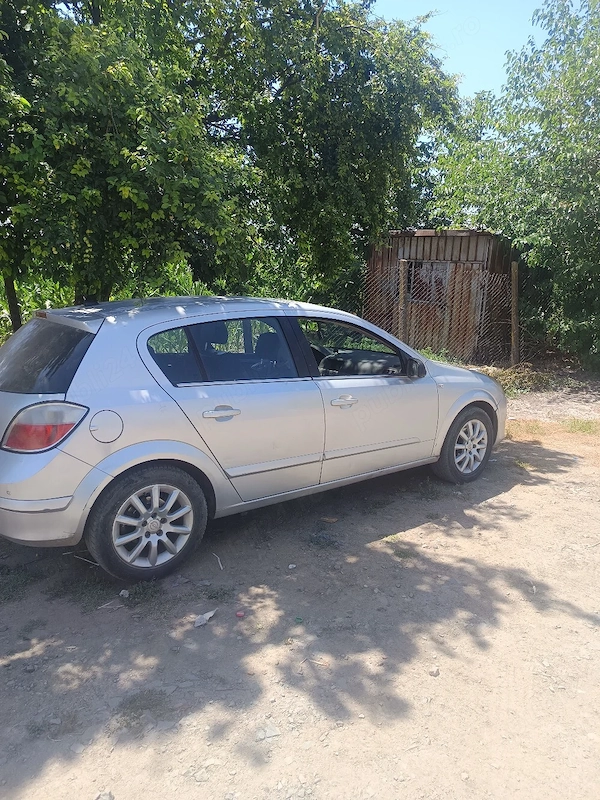 OPEL Astra 2005 — imagine 5