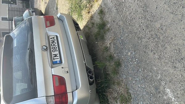 BMW X Series (Generic) 2000 — imagine 2