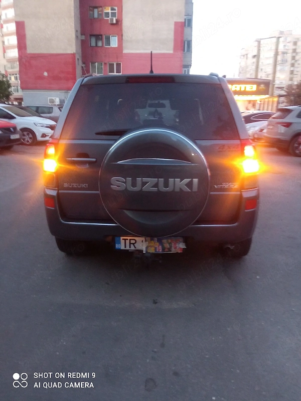 SUZUKI Grand Vitara
