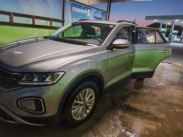 VOLKSWAGEN T-Roc 2024 — imagine 2