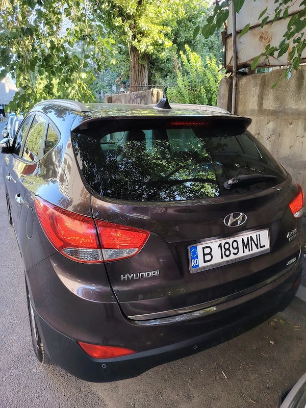 HYUNDAI ix35 2011 — imagine 2