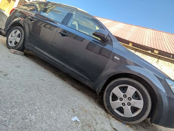 KIA Unknown Model 2009 — imagine 2