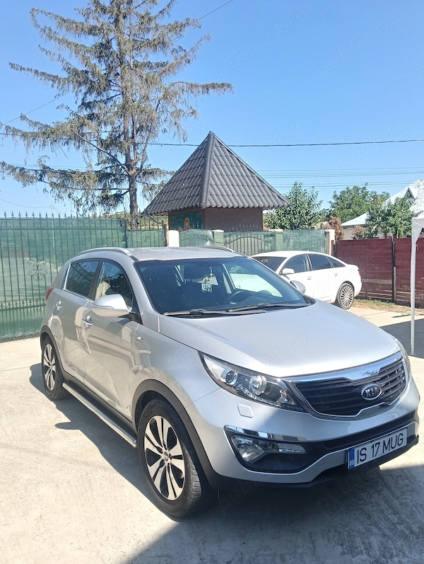 KIA Sportage 2012 — imagine 2