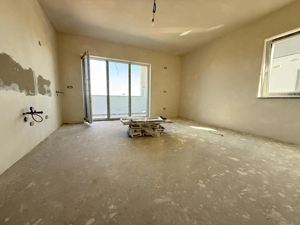 Apartament cu 2 camere, decomandat, 55 mp utili + balcon - Giroc — fotografia 1