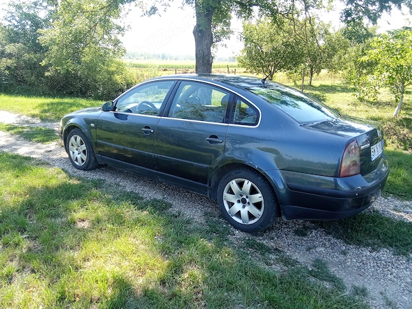 VOLKSWAGEN Passat 2003 — imagine 3