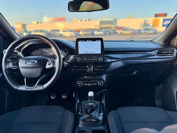 FORD Focus 2019 — imagine 5