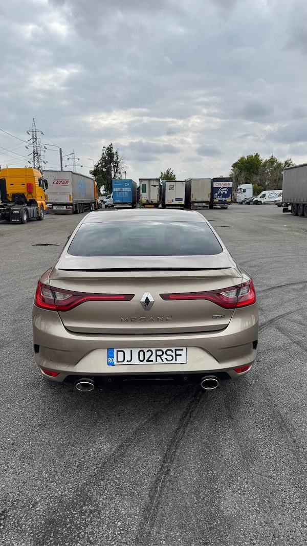 RENAULT Megane 2018 — imagine 2