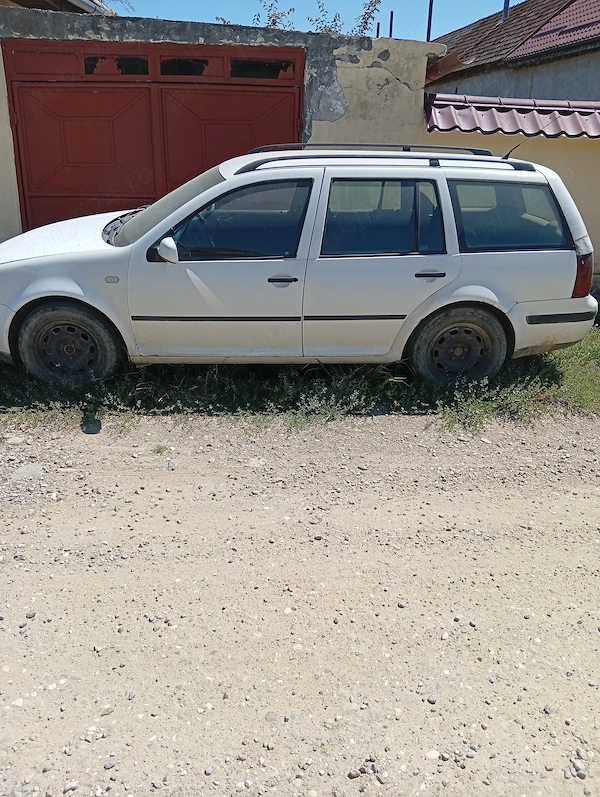VOLKSWAGEN Golf 2000 — imagine 3