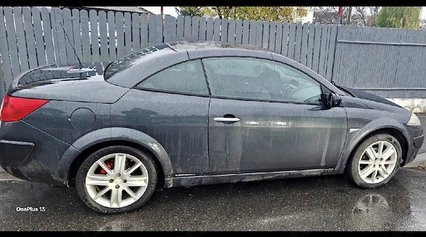 RENAULT Megane