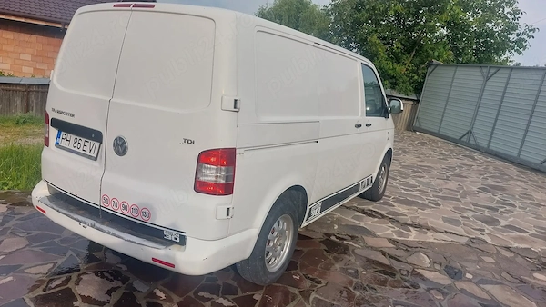 VOLKSWAGEN Transporter 2011 — imagine 5