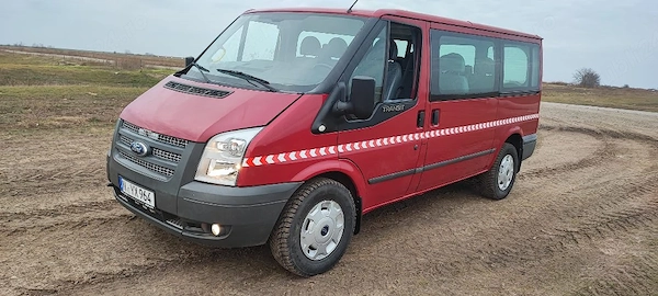FORD Unknown Model 2013 — imagine 5