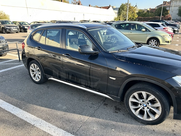 BMW X Series (Generic) 2011 — imagine 4