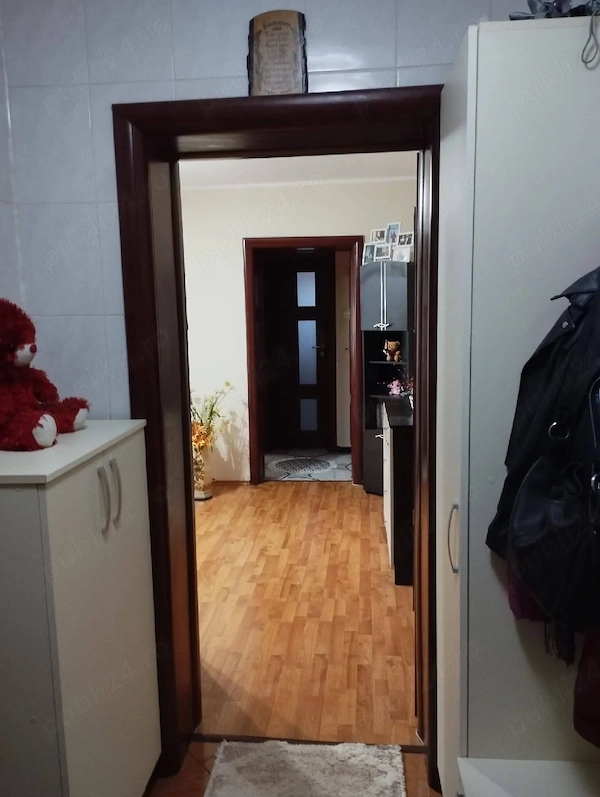 Vând apartament cu 2 camere,semidecomandat — fotografia 1