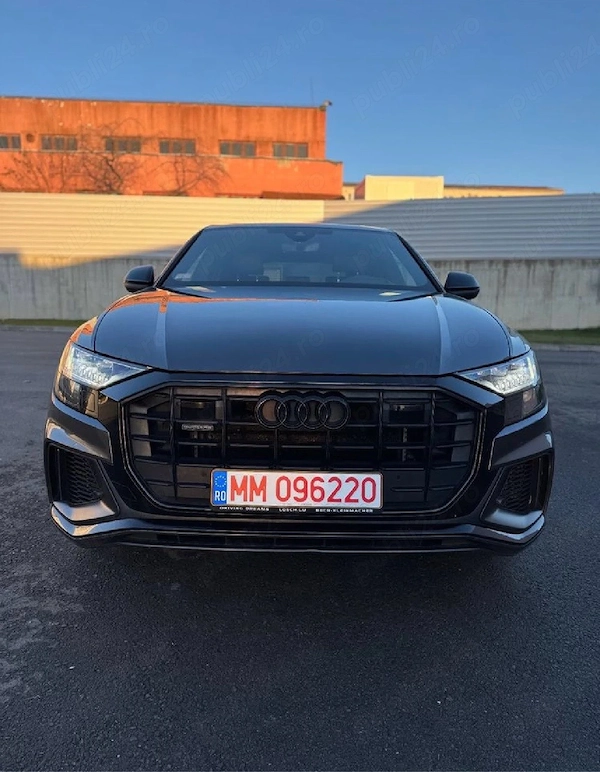 AUDI Q8 2022 — imagine 4