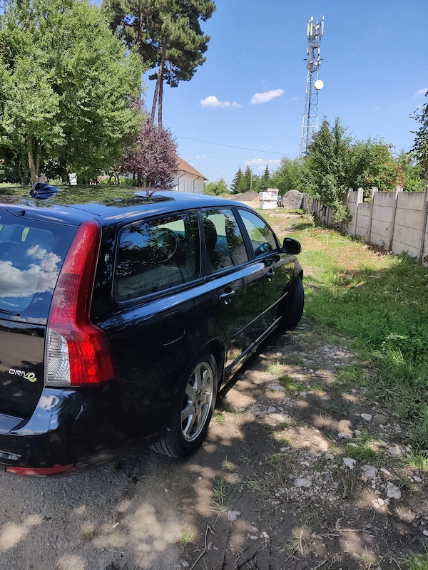 VOLVO V50 2012 — imagine 2