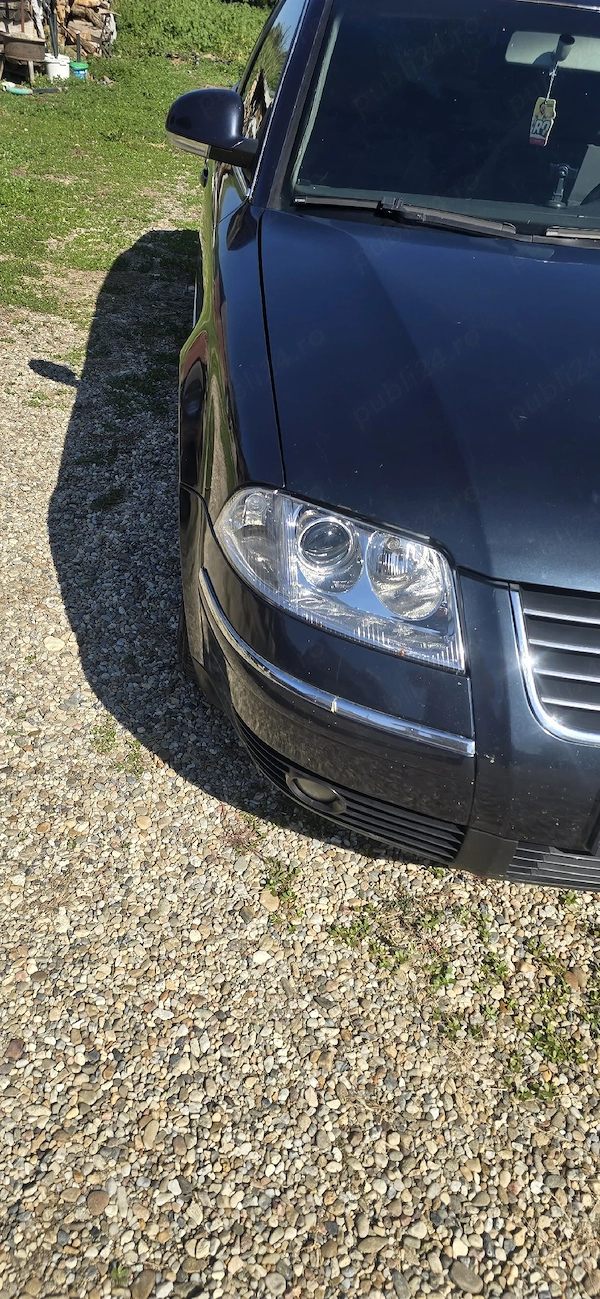VOLKSWAGEN Passat 2004 — imagine 3