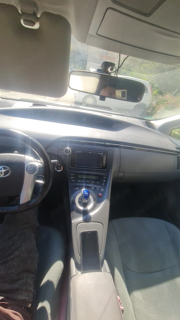 TOYOTA Prius 2010 — imagine 5