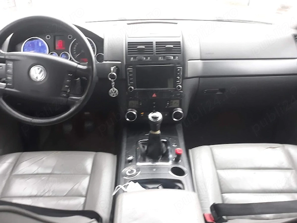 VOLKSWAGEN Touareg 2005 — imagine 8