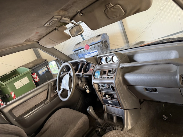 MITSUBISHI Pajero 1995 — imagine 2