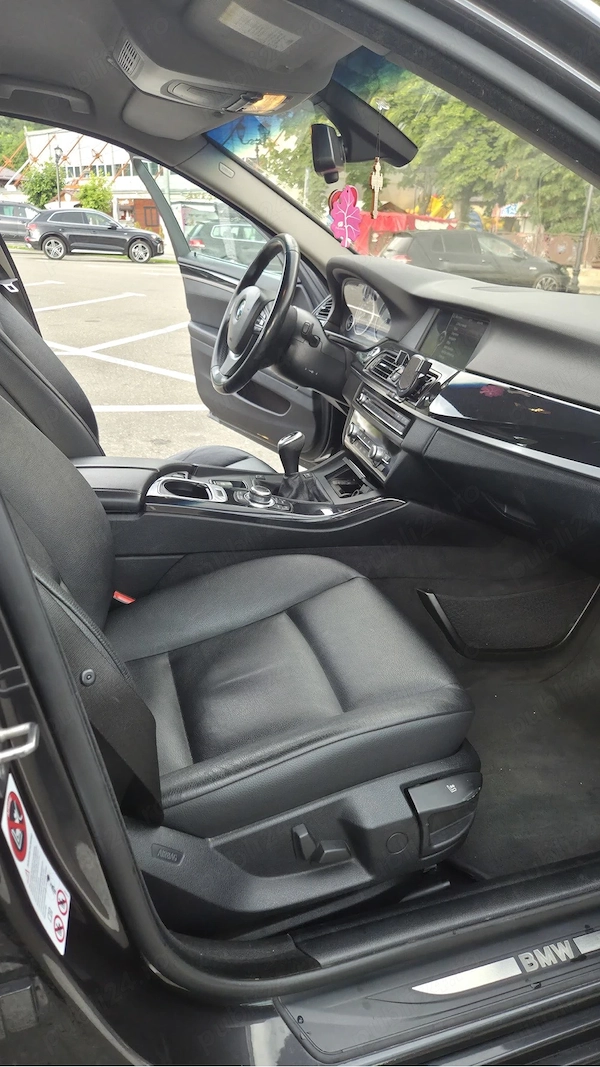 BMW 5 Series 2011 — imagine 5