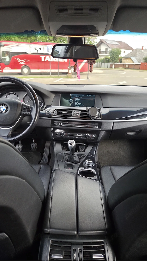 BMW 5 Series 2011 — imagine 3