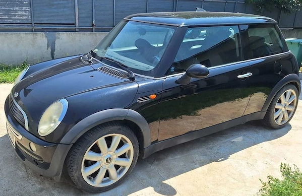 MINI One 2002 — imagine 3