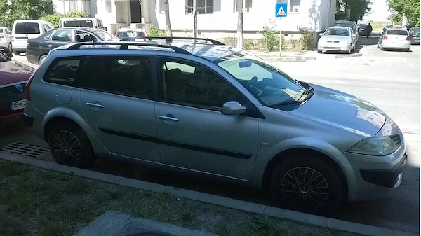 RENAULT Megane