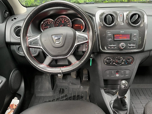 DACIA Logan 2019 — imagine 2