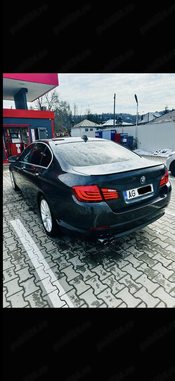 BMW 5 Series 2011 — imagine 4
