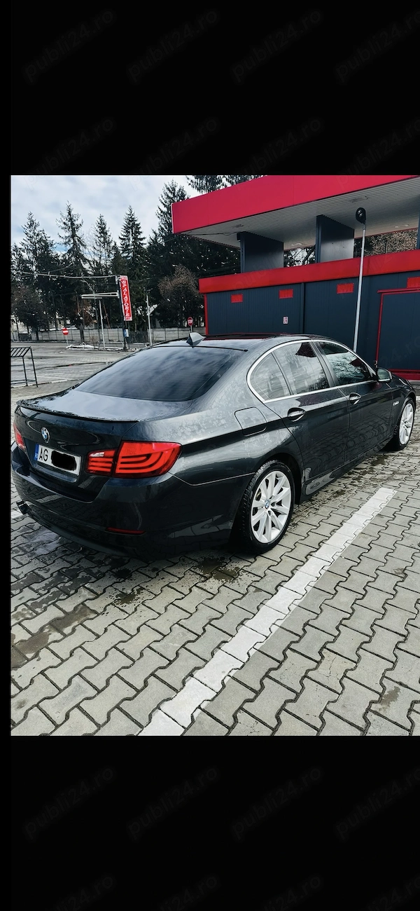 BMW 5 Series 2011 — imagine 3