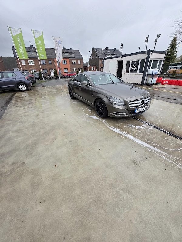 MERCEDES-BENZ 350 2011 — imagine 8