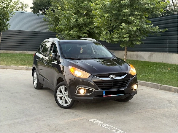 HYUNDAI ix35 2012 — imagine 3