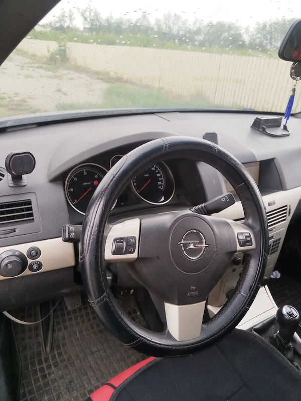 OPEL Astra 2009 — imagine 6