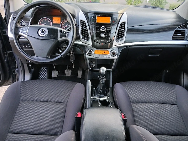 SSANGYONG Korando 2015 — imagine 7