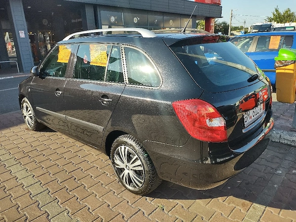 SKODA Fabia 2012 — imagine 3