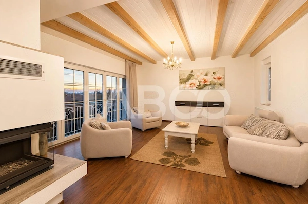 Penthouse 4 camere de inchiriat in Sibiu zona Calea Dumbravii — fotografia 1