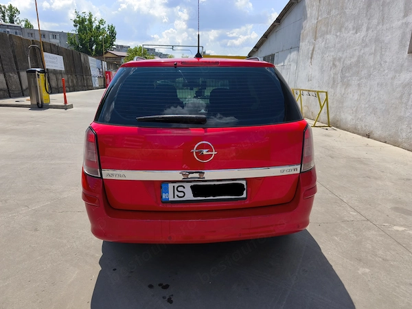 OPEL Astra 2019 — imagine 3