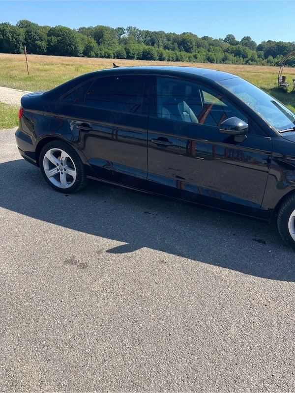 AUDI A3 2017 — imagine 8
