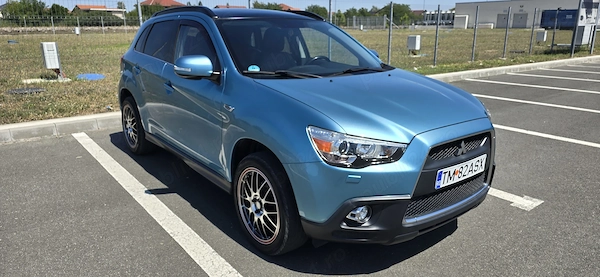 MITSUBISHI ASX 2012 — imagine 3