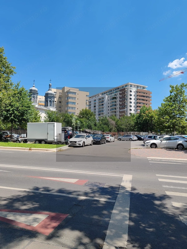 Apartament cu 3 camere, Auchan Titan/ 1 Dec 1918, DE RENOVAT — fotografia 3