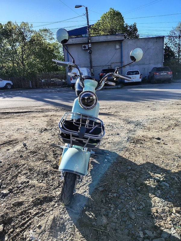Vand schimb scuter electric
