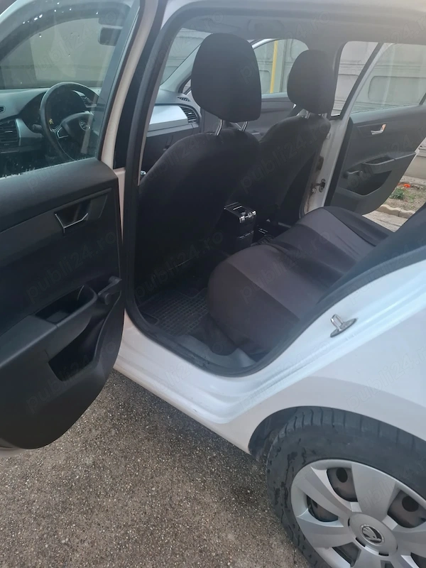 SKODA Fabia 2016 — imagine 8