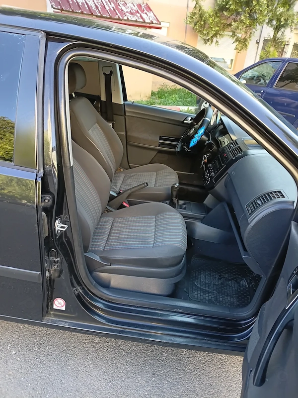 VOLKSWAGEN Polo 2008 — imagine 7
